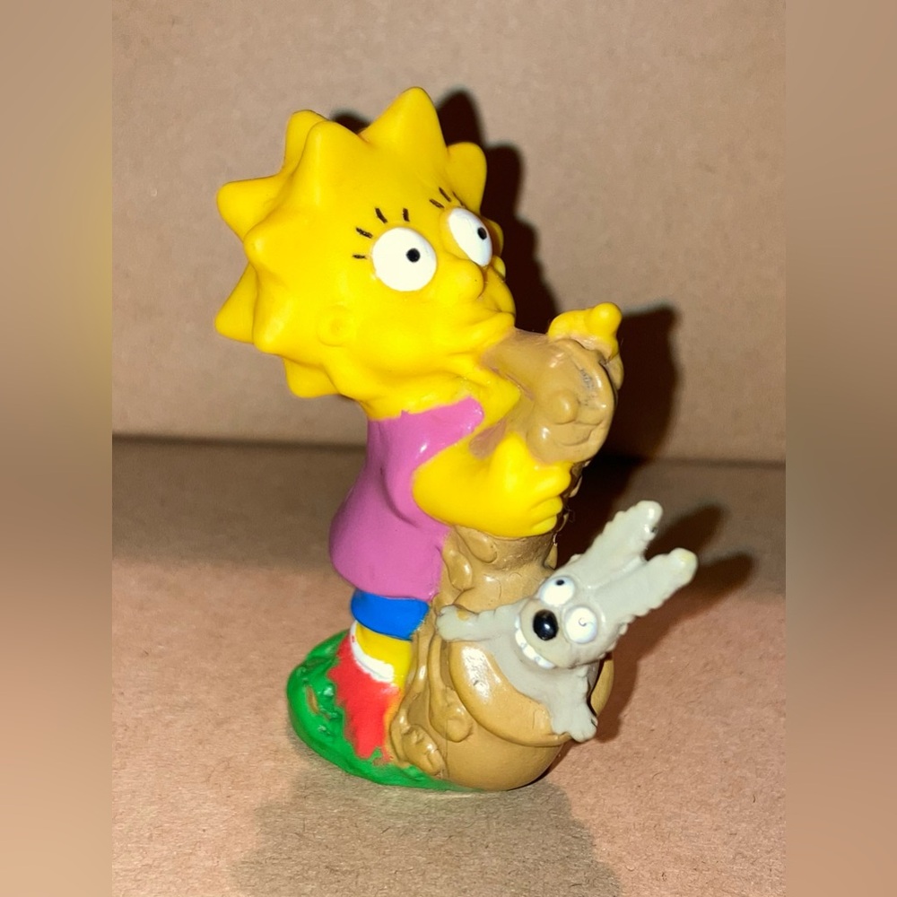The Simpsons 3”- 4” PVC Camping Figure Vintage 1990 Lisa Simpson